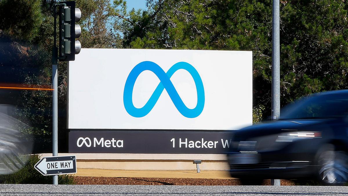 Meta names Alex Schultz first chief data officer