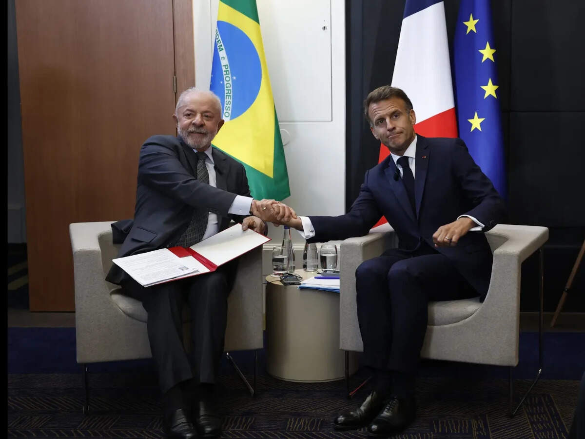 G7 leaders open summit talks on Ukraine and the Middle East as Zelenskyy joins in France
