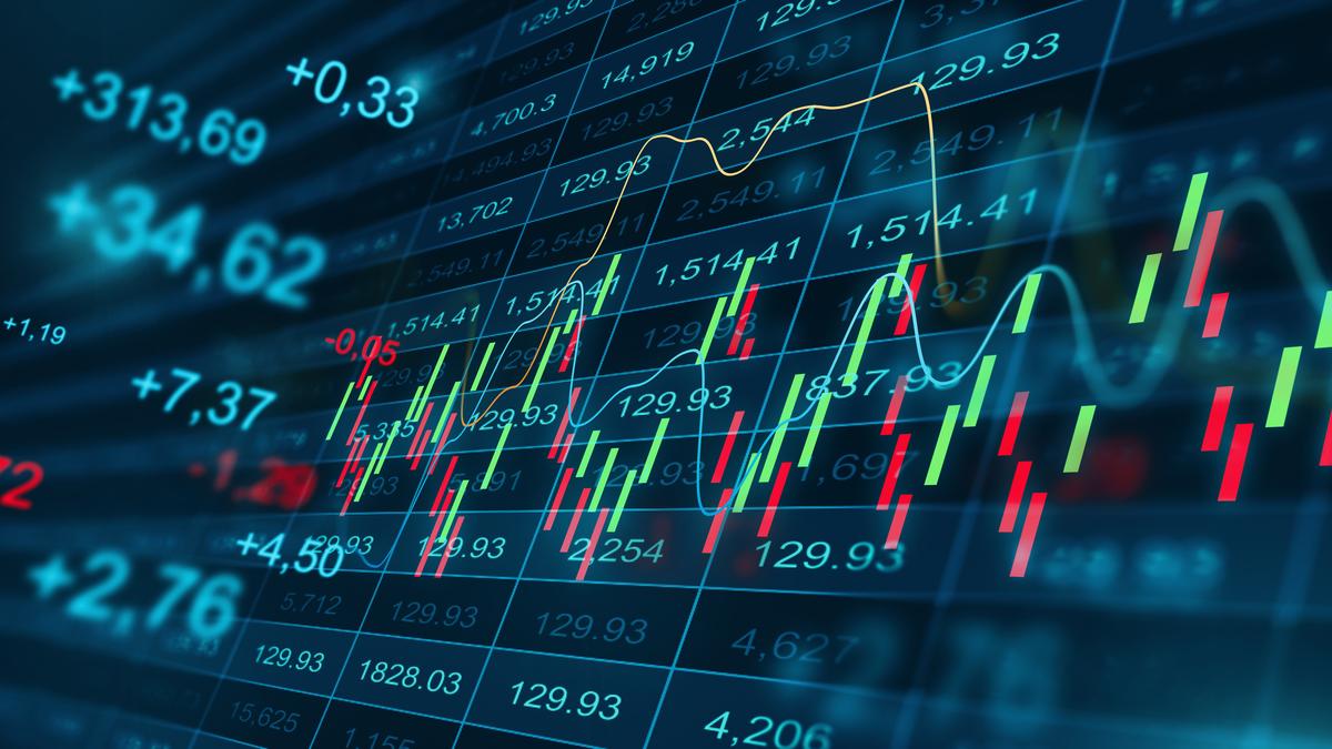 Stock markets trade mixed amid introduction of new closing auction session