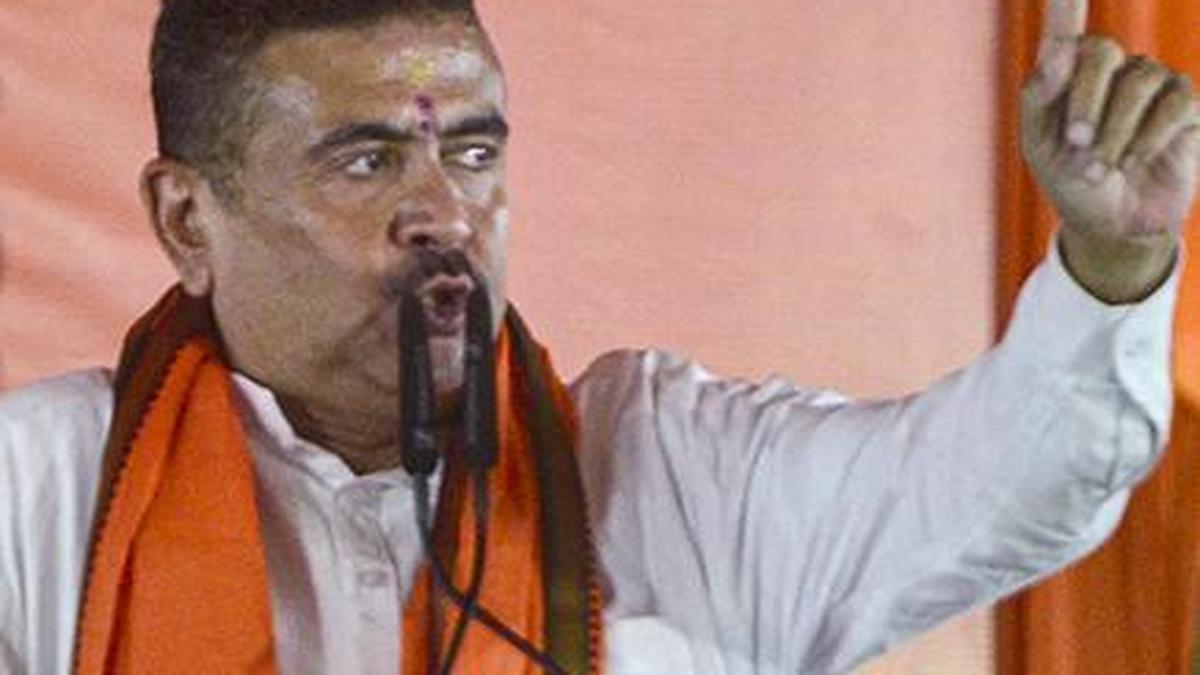 Bengal CM holds road show in Falta on last day of poll campaign