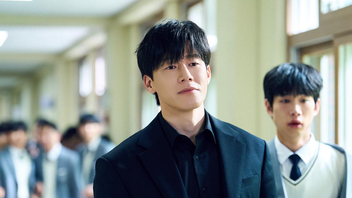 ‘Teach You A Lesson’ K-Drama review: A terrific Kim Mu-yeol powers his way through revenge and reform